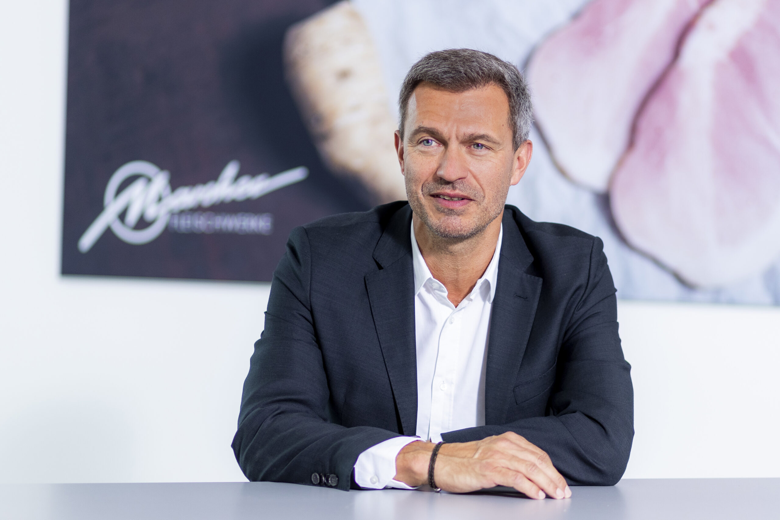 Norbert Marcher: „Noch nie wurde Fleisch unter höheren gesetzlichen Standards hergestellt!“