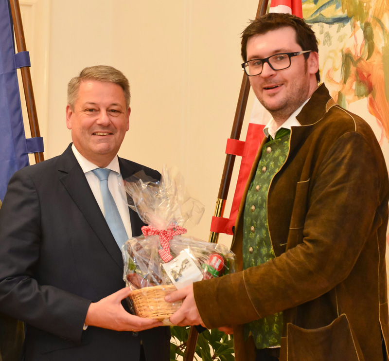 Minister ehrte Fleischer