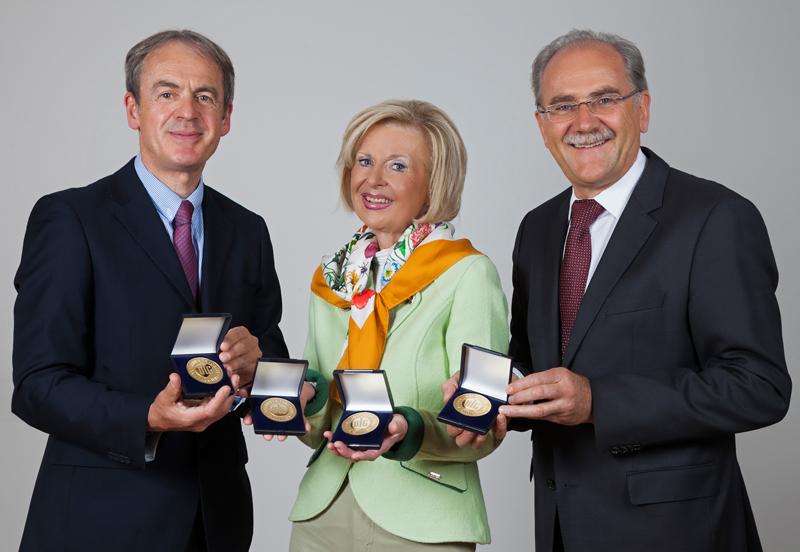 Auf Anhieb Gold