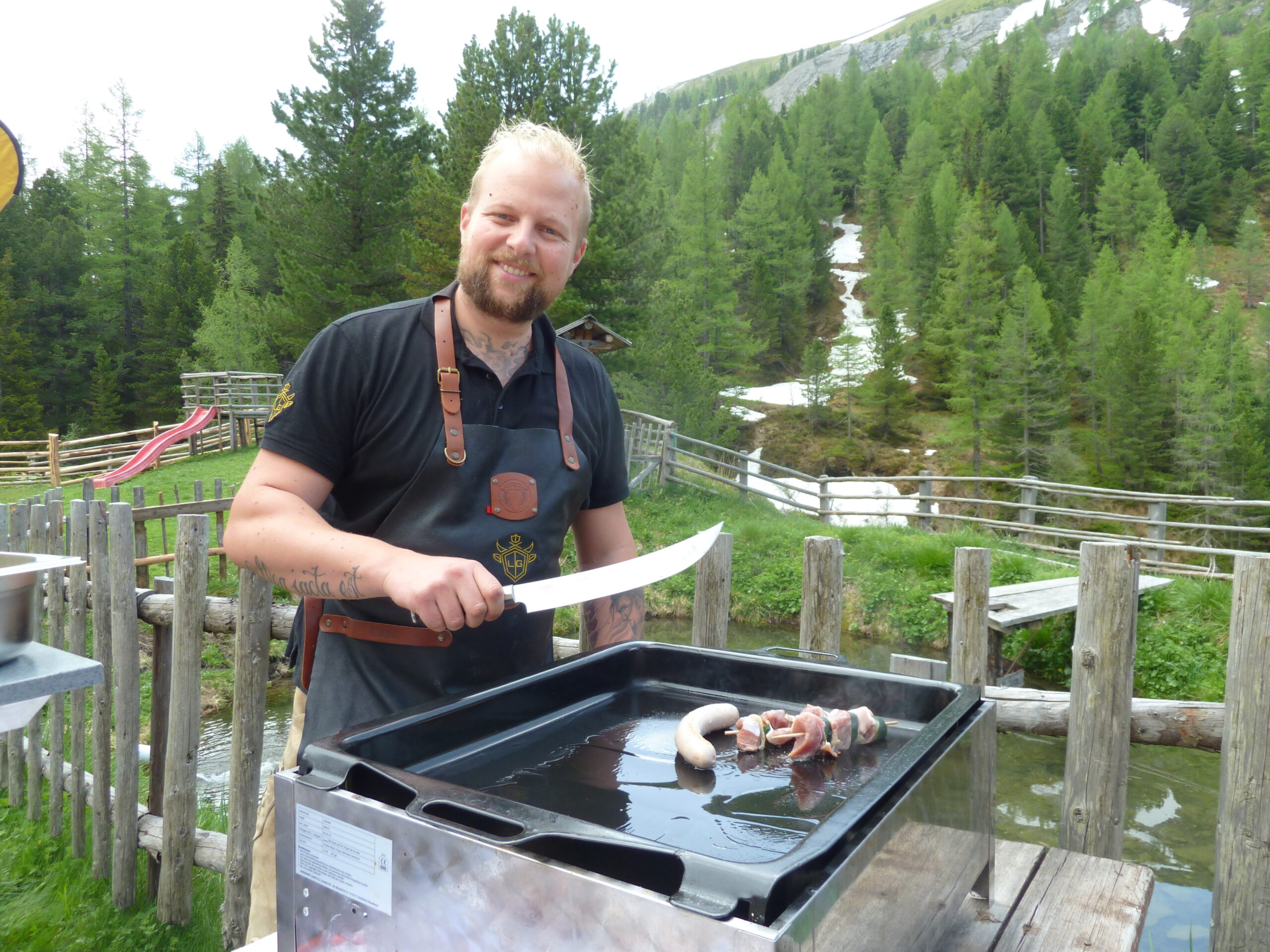 Grillstart in Stuhlfelden: Rumpold lädt zum BBQ-Seminar mit Profi-Tipps