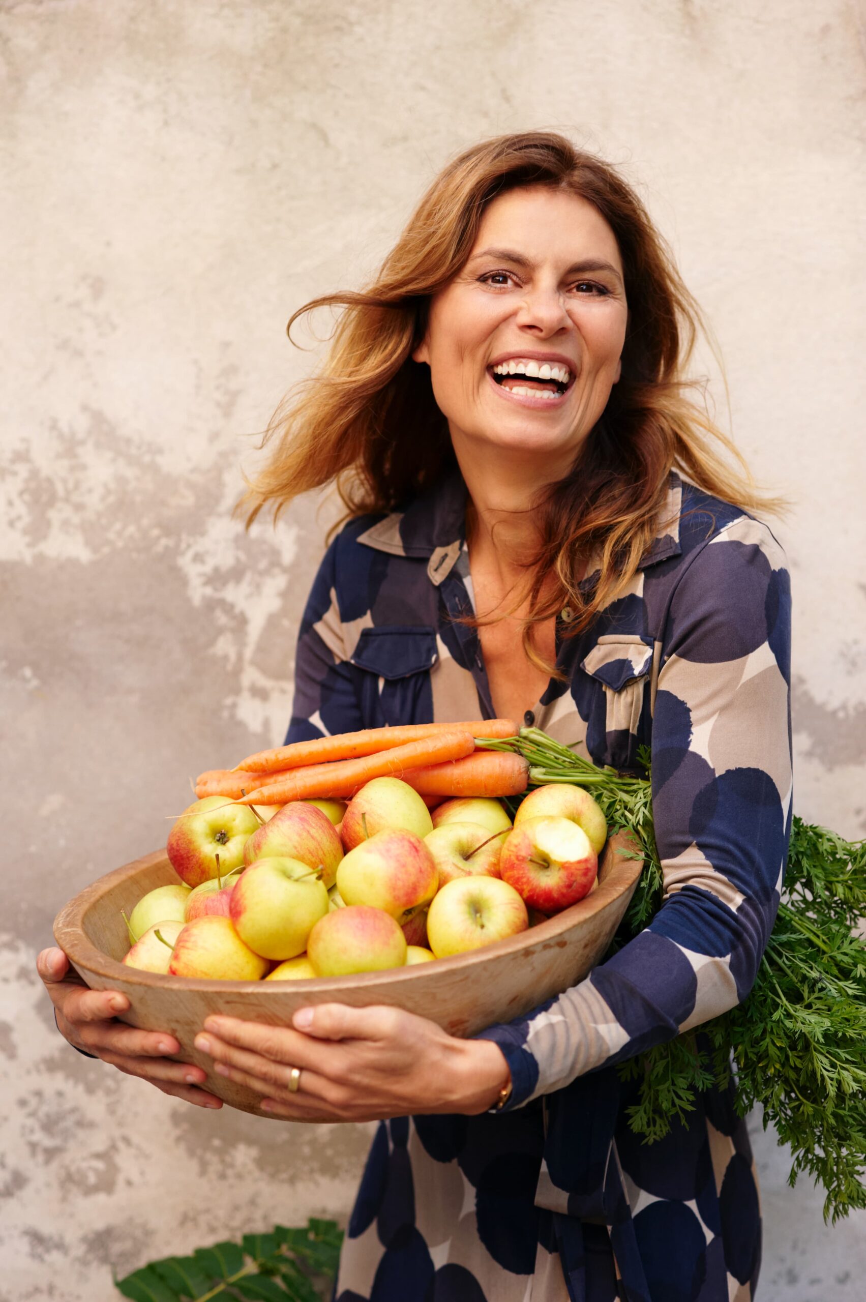 Sarah Wiener über Fleischkonsum versus Veganismus: Eine komplexere Lösung ist nötig!