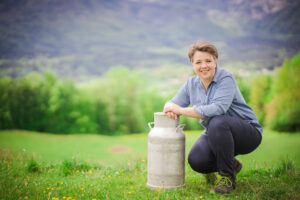 Olga Voglauer, Abgeordnete im Nationalrat und Landwirtschaftssprecherin der Grünen, über Tierwohl und Herkunftskennzeichnung als Chance für die Branche. (© Die Grünen)
