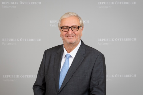 SPÖ-Matznetter an Köstinger: „Weniger schimpfen, mehr arbeiten!“