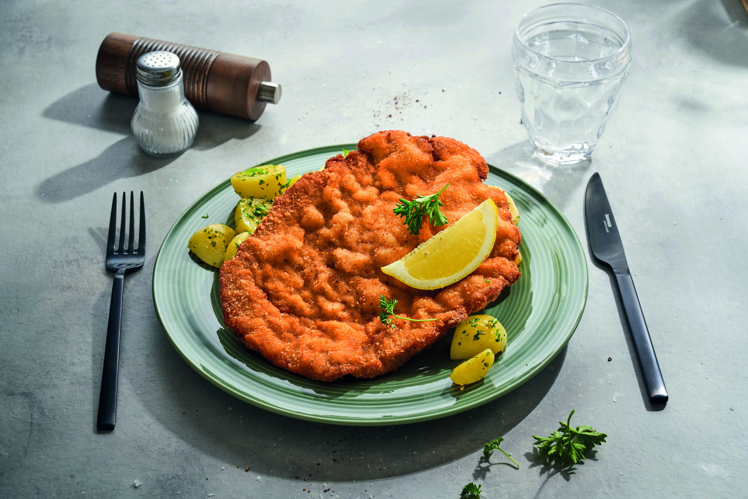 Voller Erfolg: Tierwohl hat nun endlich auch die XXXLutz-Gastronomie erreicht