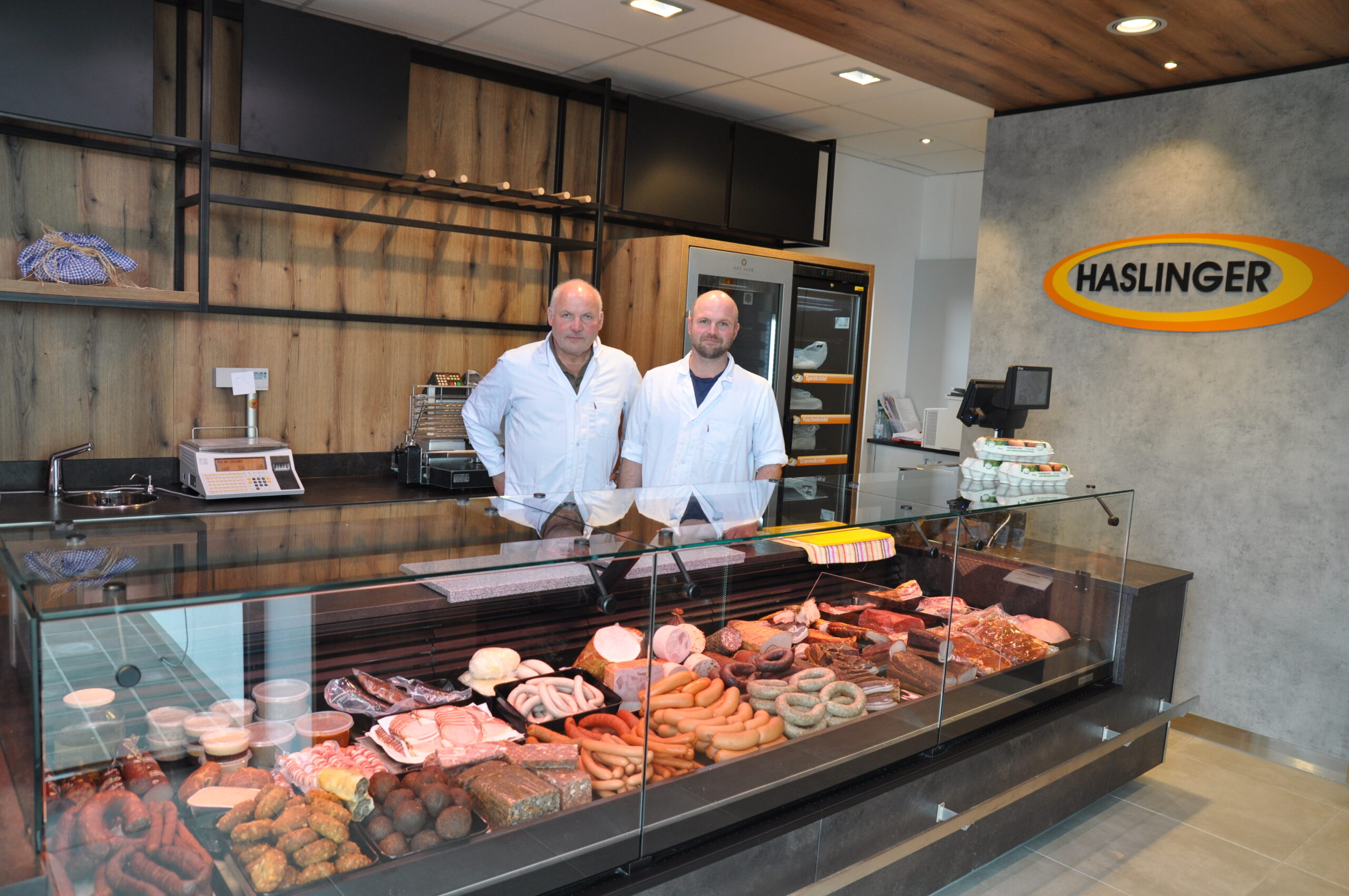 Fleischerei Haslinger: Fleisch und Wurst auf vier Rädern