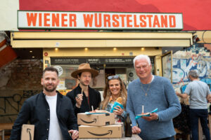 Falstaff Chefredakteurin Elisabeth Brandlmair, Gastronom Nuriel Molcho, Österreichs Fußball-Legende Toni Polster und Social Media Lokalkritiker Martin Puttler werden aus der Vielfalt aller Einreichungen die geschmacklich herausragendsten Kreationen küren.