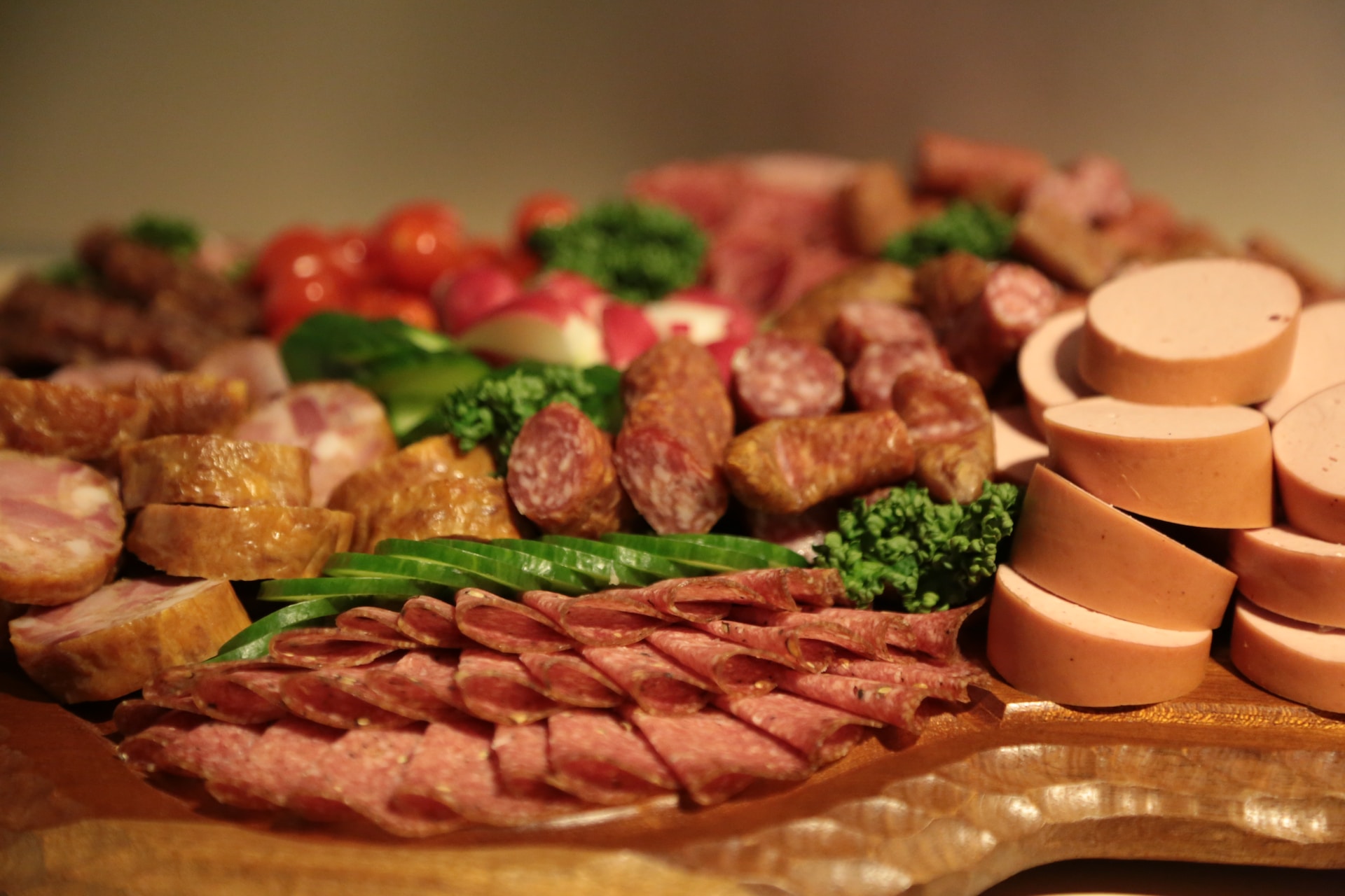 ÖKO-TEST: Ernüchternde Bewertung für vegane „Wurst”