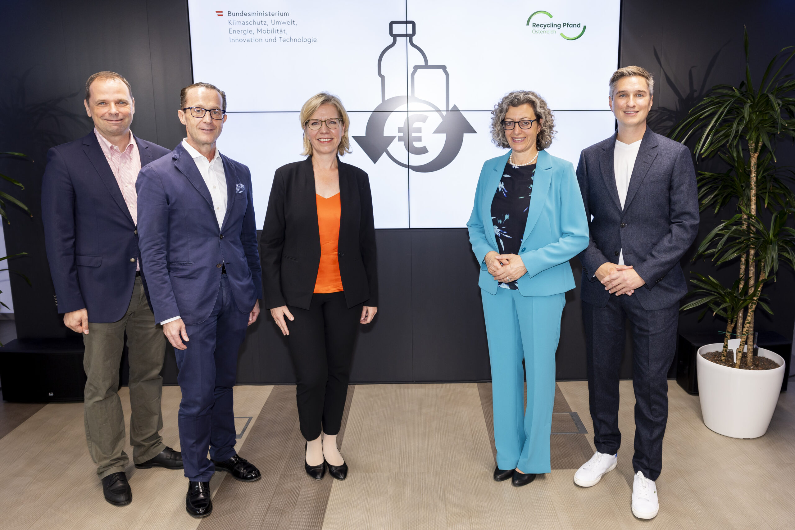 Pfandsystem für Österreich geht in Umsetzung: Alle Details rund um Pfandflaschen sind fixiert