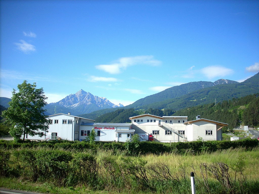 Natters bei Innsbruck: Neue Räucher- und Reifeanlage von FLEMA & TRIBUS für die Fleischerei Mayr