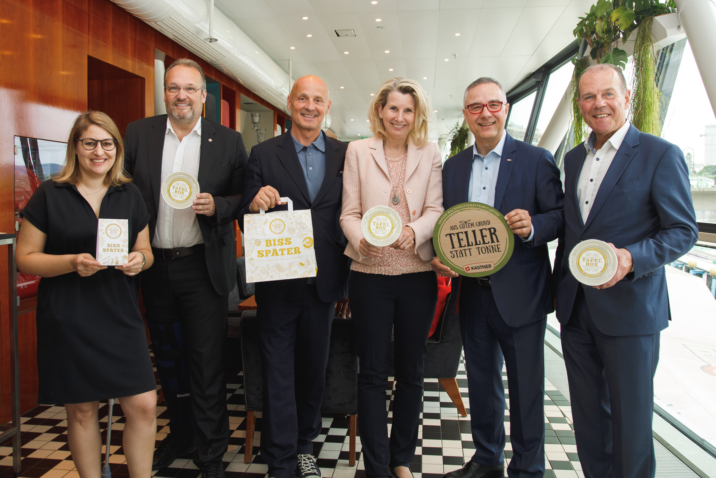 Lebensmittelretter:innen in Aktion – Die TafelBox 2.0 setzt Zeichen der Nachhaltigkeit