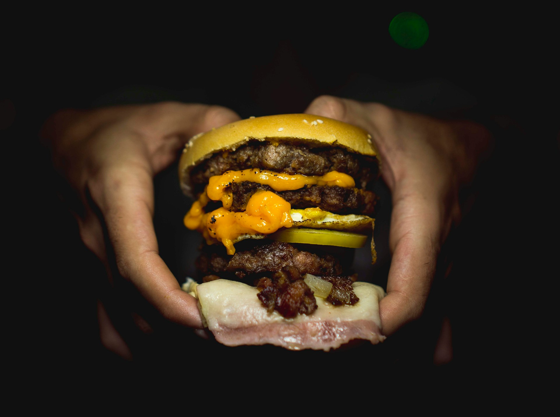 Smashed Burger: Premium-Burger-Trend erobert Österreich