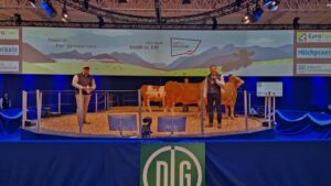 Reinhard Pfleger mit EUROGENETIK-GF Christian Straif bei der Präsentation der Hamlet Pp*-Töchter am TopTierTreff. © RZA/Kalcher 