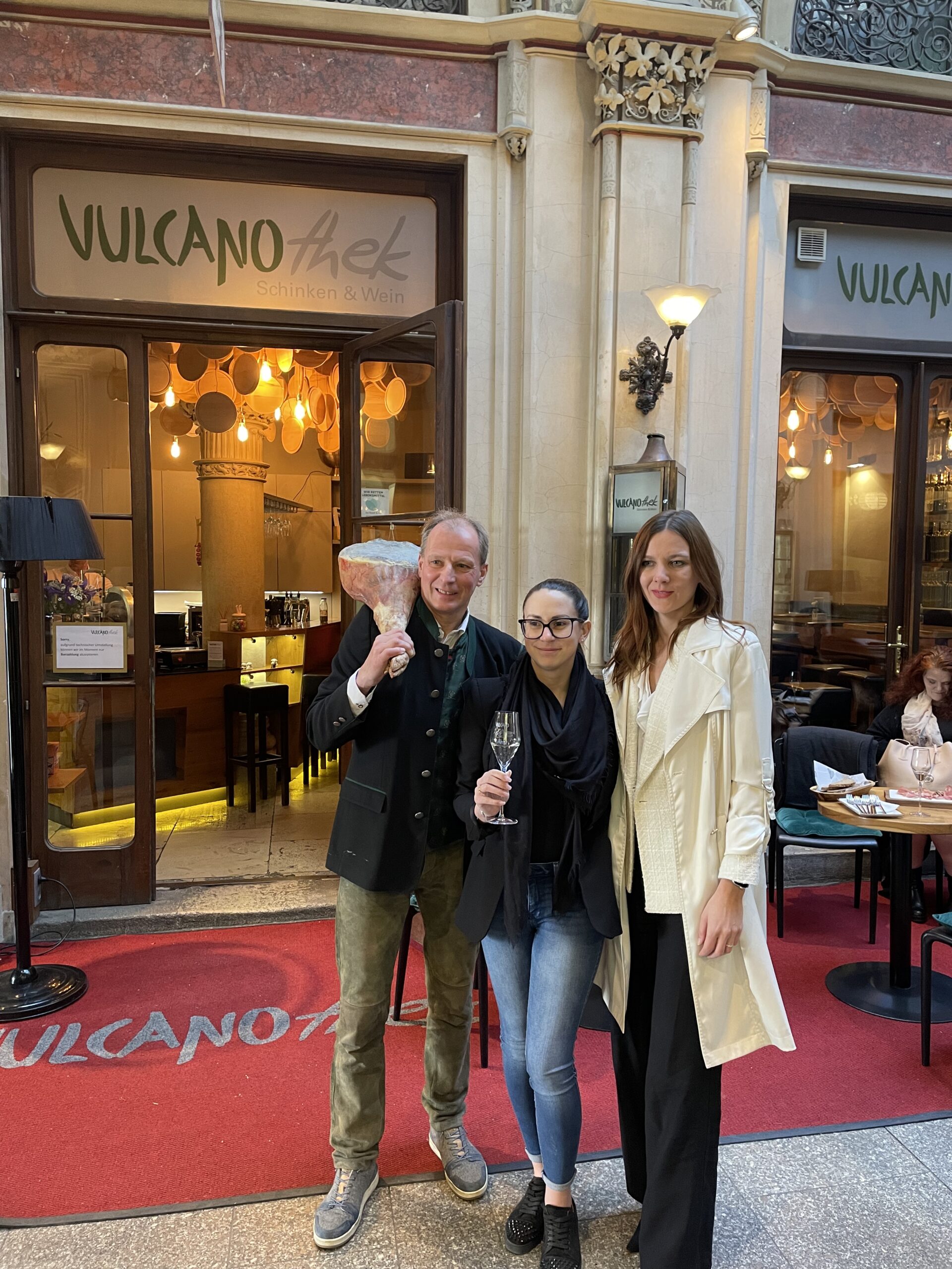 Vulcano Schinkenmanufaktur: Neueröffnung der Vulcanothek in Wien