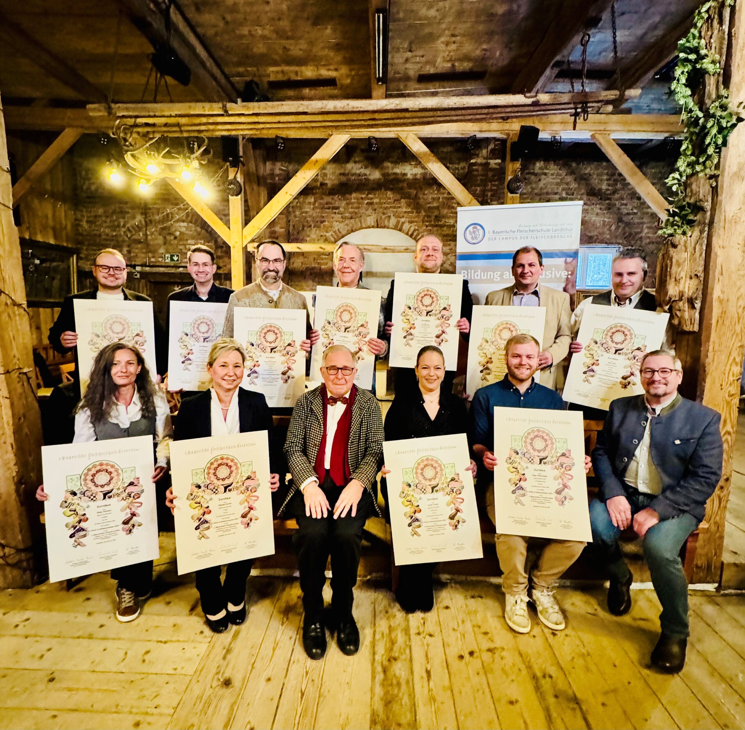 1. Bayerische Fleischerschule Landshut: Frischgebackene Wurst- & Schinkensommeliers