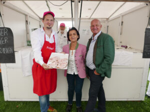 Köstlicher Beinschinken konnte bei Feinkost Fröhlich verkostet werden. © Beigestellt