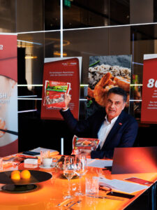 Robert Herman, GF von Yuu’n Mee, zeigte, dass Seafood-Genuss und ökologische Verantwortung Hand in Hand gehen können.© HaRo