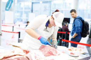 Bronze-Gewinnerin Carolin Pirolt überzeugt mit sauberer Technik und hohem Fokus.© Florian Wieser
